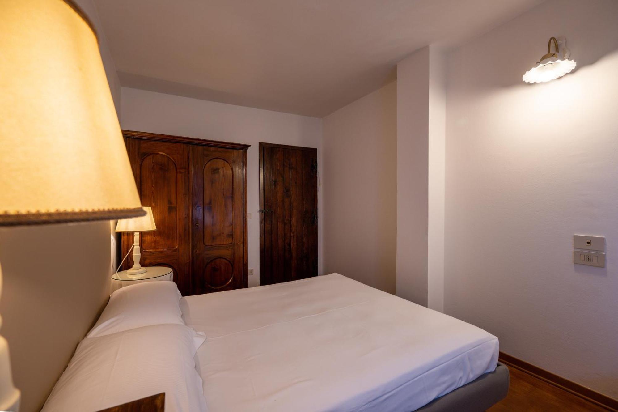 Palazzo Viviani Castello Di Montegridolfo Hotel ห้อง รูปภาพ