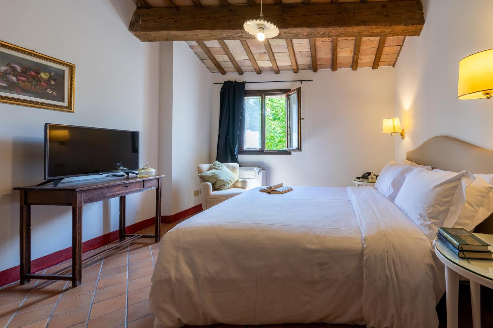 Palazzo Viviani Castello Di Montegridolfo Hotel ภายนอก รูปภาพ