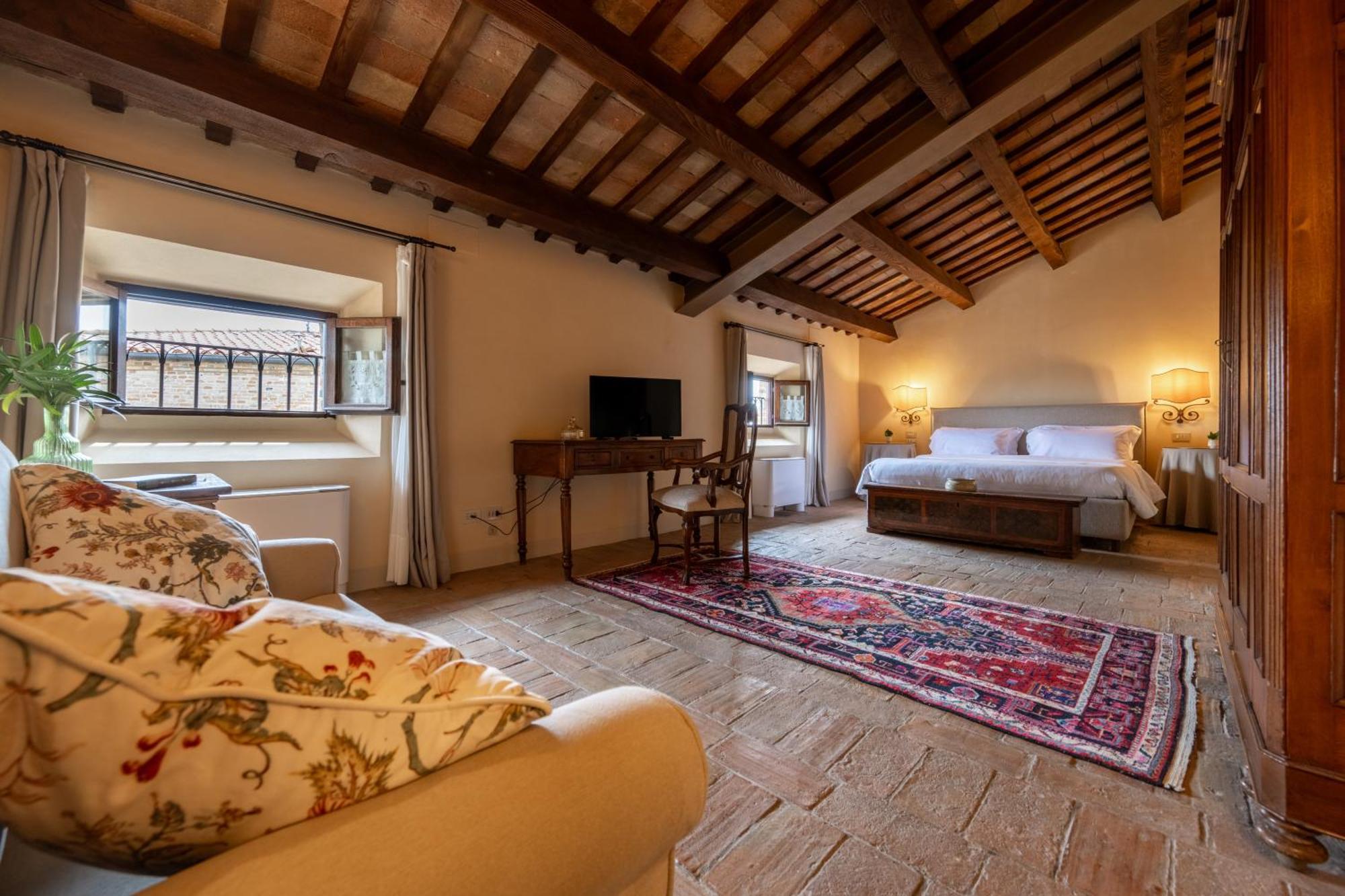 Palazzo Viviani Castello Di Montegridolfo Hotel ภายนอก รูปภาพ